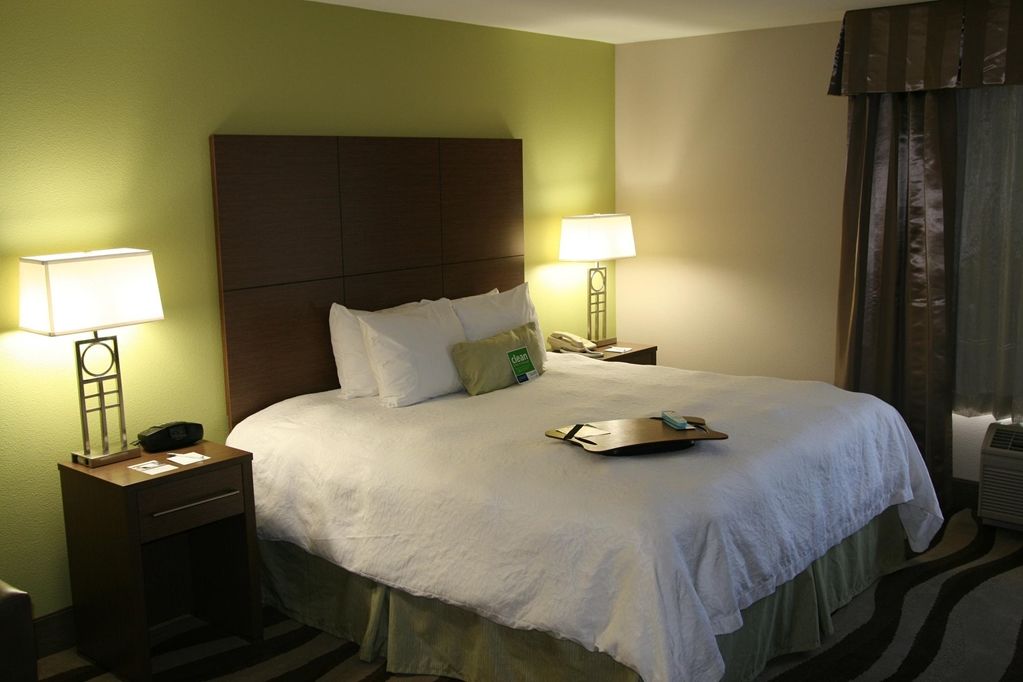 Hampton Inn Oakland-Hayward Pokoj fotografie