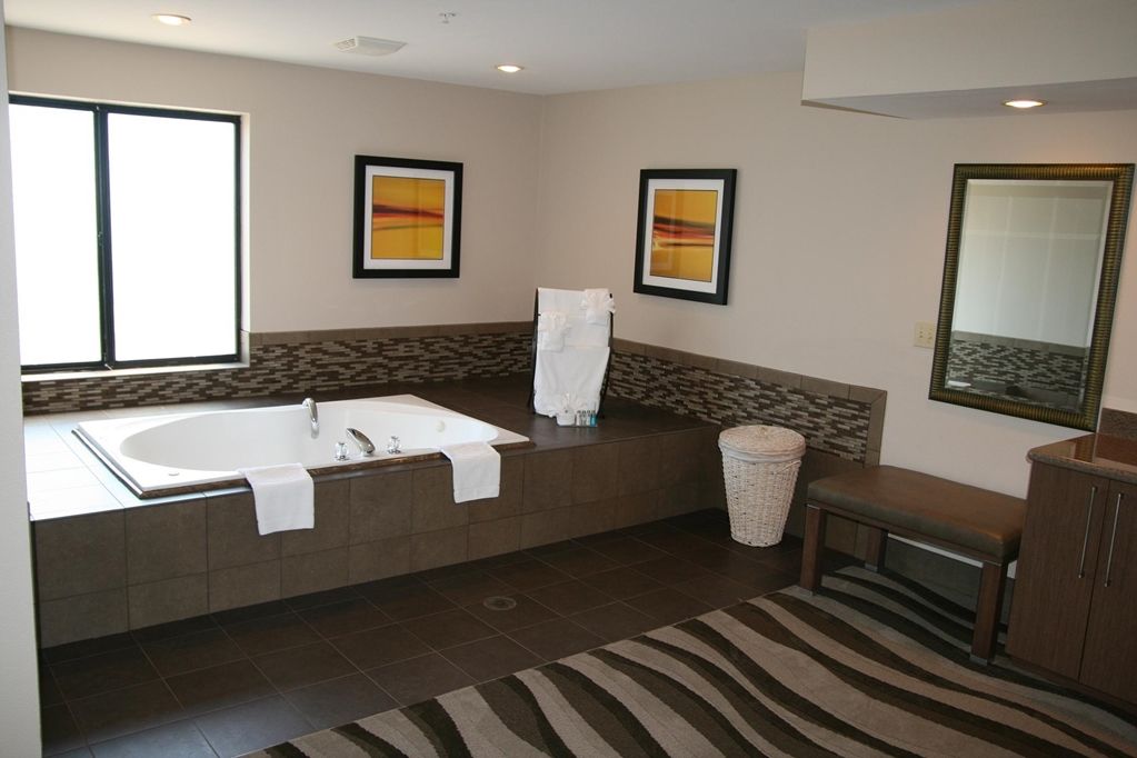Hampton Inn Oakland-Hayward Pokoj fotografie