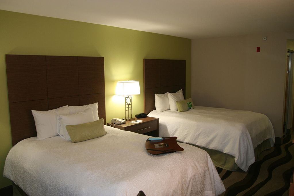 Hampton Inn Oakland-Hayward Pokoj fotografie